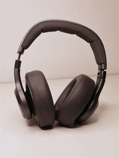 Over-Ear-Kopfhörer-Test 2025: Die 15 Testsieger von GQ & Stiftung