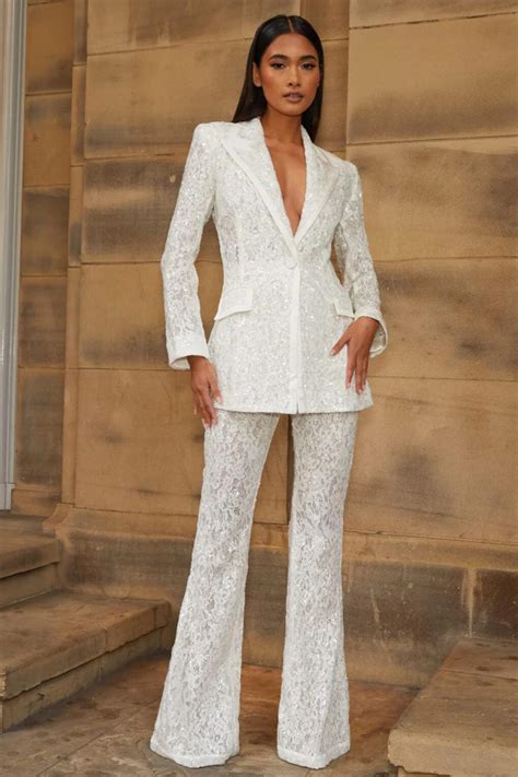 Women in suits wedding 60 photos - Vianawedding.com