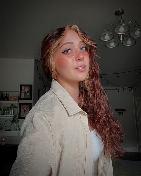 Diana Fay (@dianaoftherose) • Instagram photos and videos