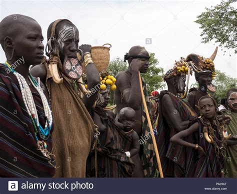 mursi men stock  mursi men stock images alamy