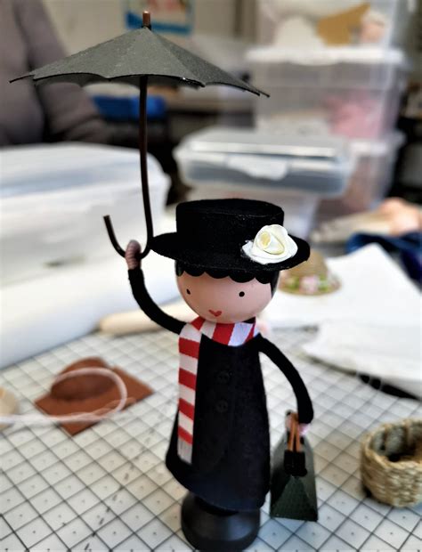 Gard. Villeneuve-lez-Avignon : les adorables poupées de Mary et Mimi