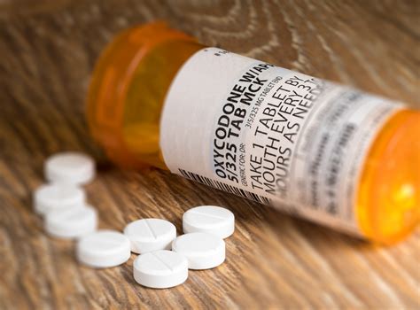 Is Cyclobenzaprine Addictive? Risks of Flexeril | Avenues Recovery