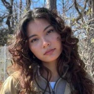 Kimberly Kim Edad, Familia, Biografía | Famous Birthdays