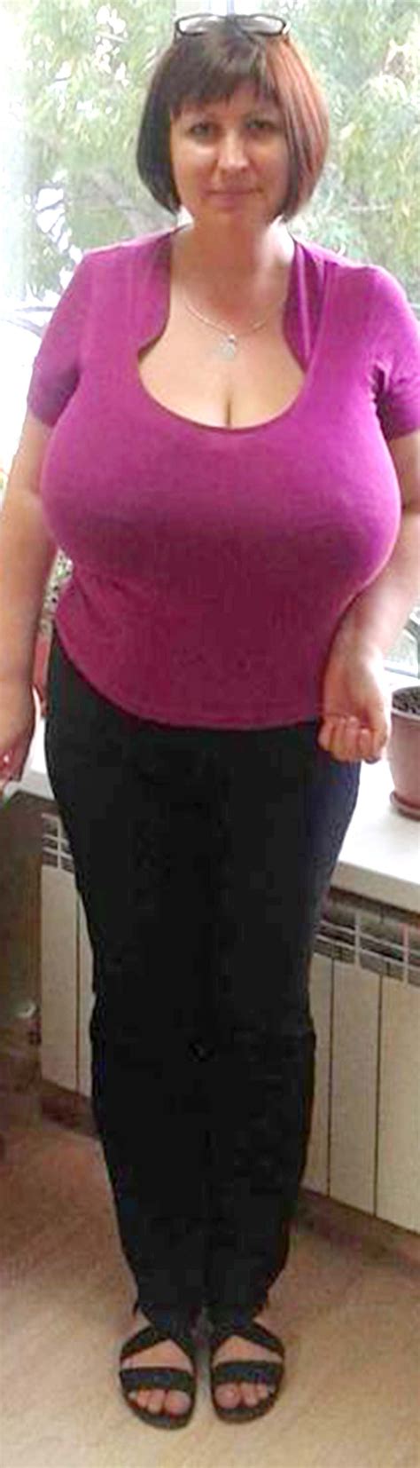 Pin by Peter on Curvy | Big women fashion, Curvy women fashion, Top