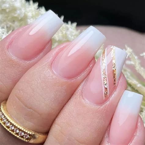 Unha De Gel Branca Com Glitter - Unhas brancas com glitter | Unhas asiáticas, Unhas de gel decoração ...