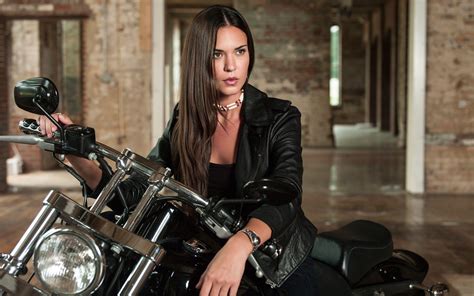 Odette Annable Wallpapers - Wallpaper Cave