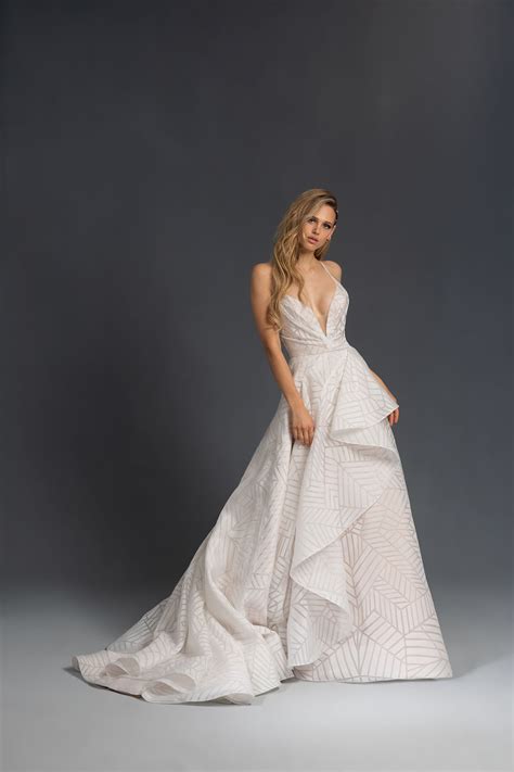 Hayley Paige Bridal Fall 2019 [PHOTOS]