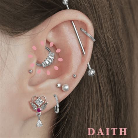 how to clean daith piercing