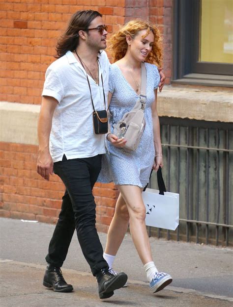 RUMER WILLIS and Derek Richard Thomas Out Shopping in New York 09/20