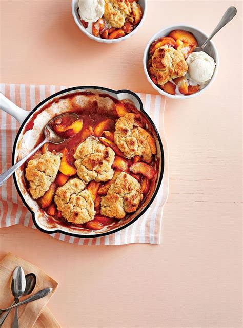 Super Easy Southern Cobbler Recipes You Can Throw Together In Minutes