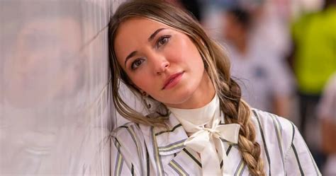 Christian Singer Lauren Daigle Battles Anxiety, OCD & ADHD