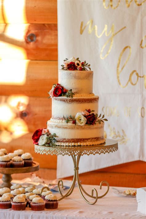 gold cake stand 4