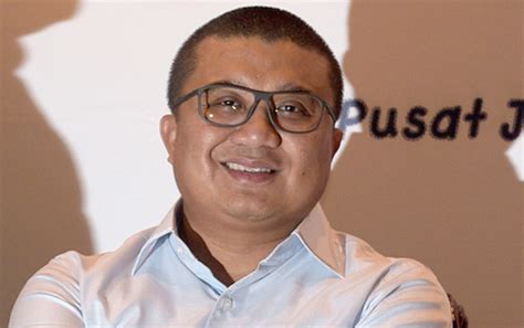 kadernya merapat  prabowo sandiaga golkar gelar rapat bahas erwin aksa