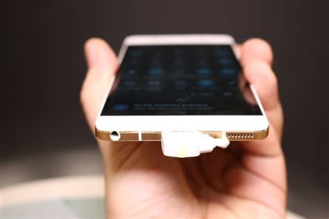Hisense zeigt auf der IFA das ultradünne C1-Smartphone