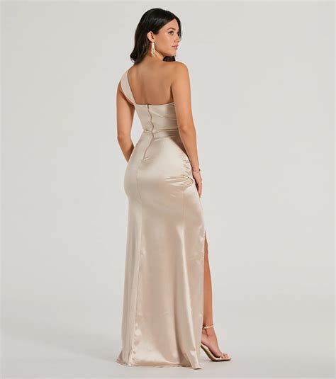 Formal Wear For Women & Windsor