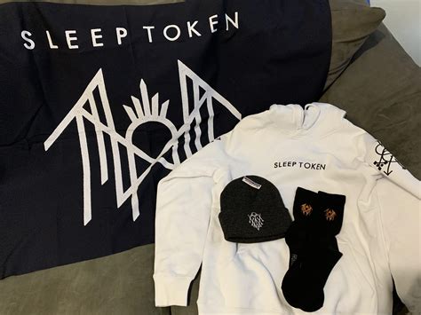 Isn't the day your merch arrives just great?? : r/SleepToken