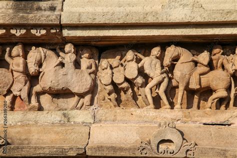 sculptures depicting people  sex   walls  ancient temples