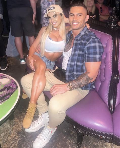 XQ on Twitter: " ️ @itsdanni_ellexo https://t.co/BWD1C6HRK9" / Twitter