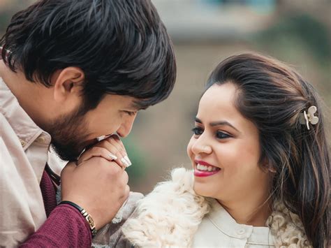 10 Signs He Will Never Forget You - Ghufron Relationship xyz