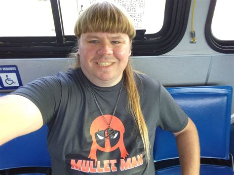 Chili - While I was on the SMTD bus earlier I thought of showing off