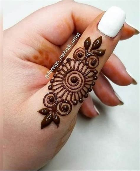 Top more than 81 easy mehndi designs of fingers best - seven.edu.vn