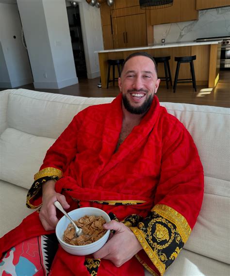 MIKE MAJLAK (@heybigmike) • Instagram photos and videos