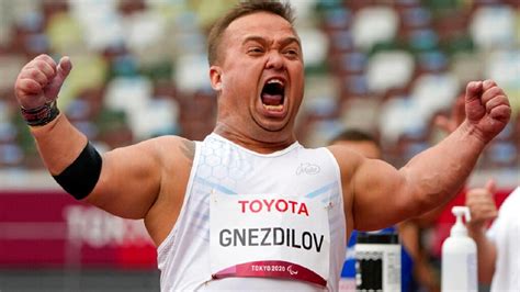 Росіян офіційно допустили до Паралімпійських ігор-2024 — Спорт 24