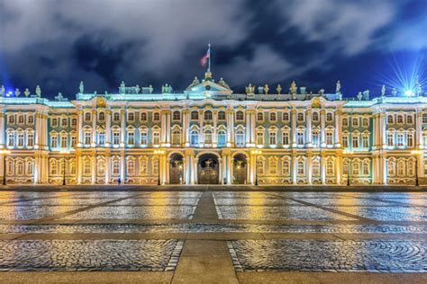 Hermitage Museum and Winter Palace Tour | Walks With Folks