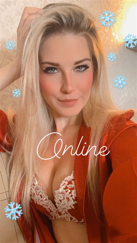 Visit Kriss on Chaturbate! Online Now! | Scrolller