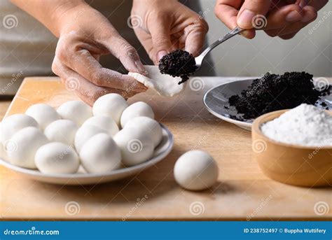 Hand Making Tangyuan, Chinese Dessert Stock Image - Image of dongzhi ...