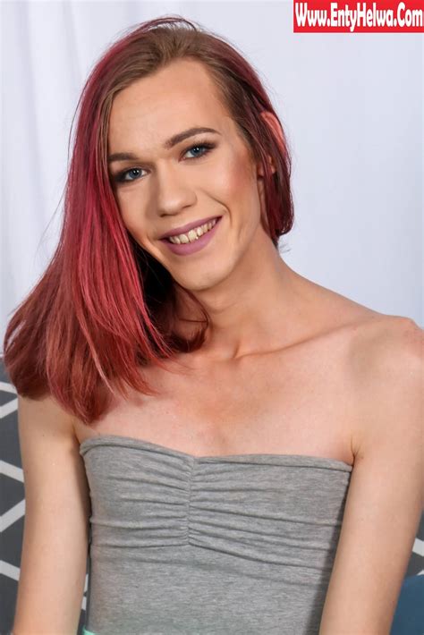 Crystal Thayer's Instagram, Twitter & Facebook on IDCrawl