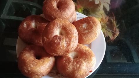 চিনি আর ময়দা দিয়ে সহজেই তৈরি বিকালের নাস্তা। (ডোনাট)। Donat recipe ...