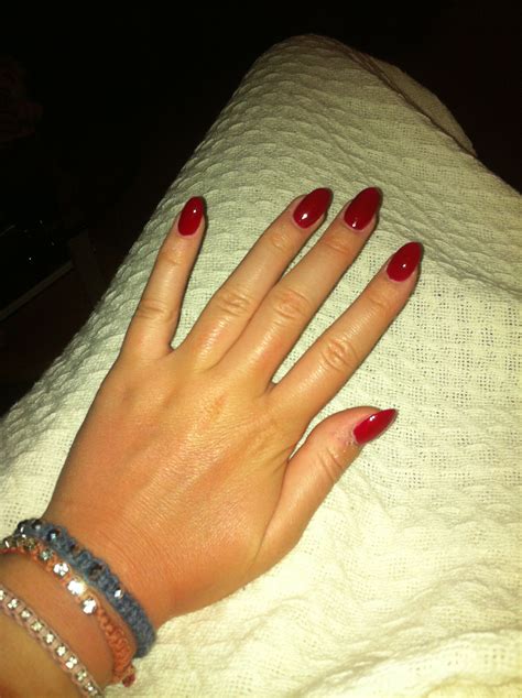 Classy red almond nails Holiday Nails, Christmas Nails, Xmas Nails ...