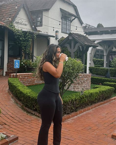 Sienna Mae Gomez (@siennamaegomez) • Instagram photos and videos