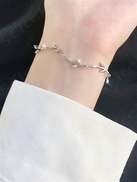 model gelang emas remaja kekinian desain simpel  elegan