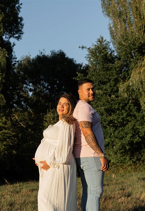 Pregnancy Photoshoot - Anna Valentina on Behance