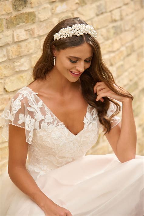 Amara - Richard Designs