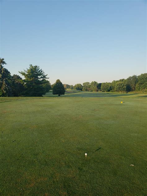 dew sweeper   early morning  wisconsin rgolf