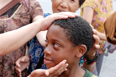 Hey 老外！What Chinese Call Foreigners: The Good and the Bad - hiredchina.com