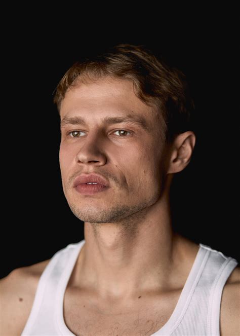 «Новые русские»: 12 актеров, которые на наших глазах становятся ...