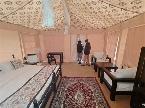 Amenities of Luxury camps