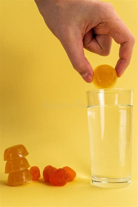 dissolvable drinks dissolving cubes  add superfoods   yellow