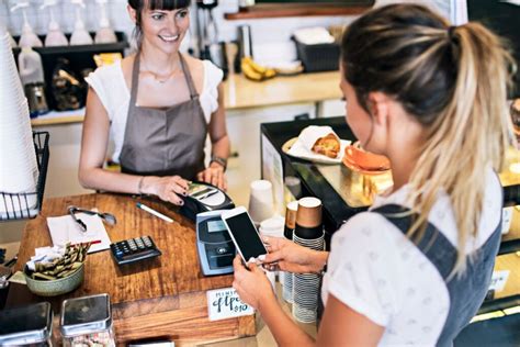 Uma Lanchonete Recebeu Uma Encomenda - Como aumentar as vendas de uma lanchonete - Blogueiro Convidado