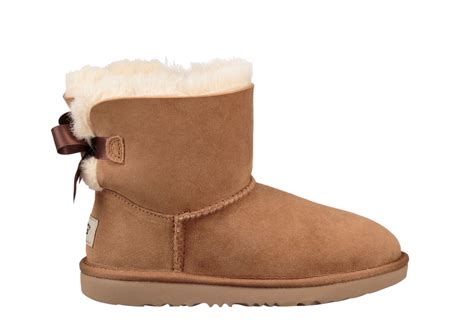 Uggs Kids Mini Bailey Bow II "Chestnut" – FCS Sneakers