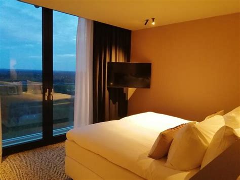 VAN DER VALK HOTEL EINDHOVEN BEST - Updated 2023 Prices & Reviews (The ...