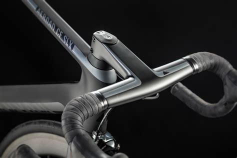 Canyon Aeroad CF SLX – First Look | AeroGeeks