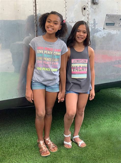 Girls Love Peace Camp Tee ⋆ Gypsy Girl Tween Boutique