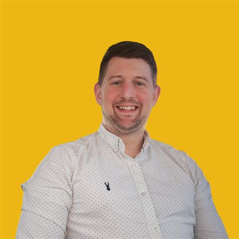 Why 52 / 4 equals more than you think in this viral puzzle 24