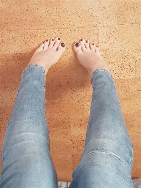 My feet for all the foot lovers 😊 | Scrolller
