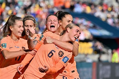 wat weet jij van de oranje leeuwinnen op het wk voetbal  wk